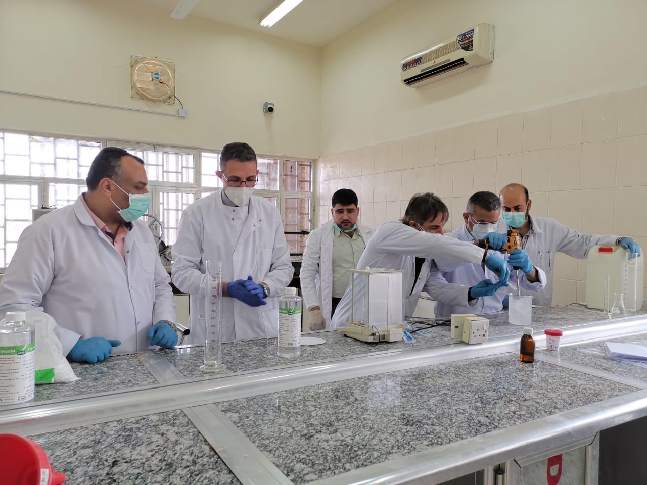 جامعة البصرة تصنع معقمات في مختبراتها للوقاية و مواجهة مخاطر كورونا فيروس