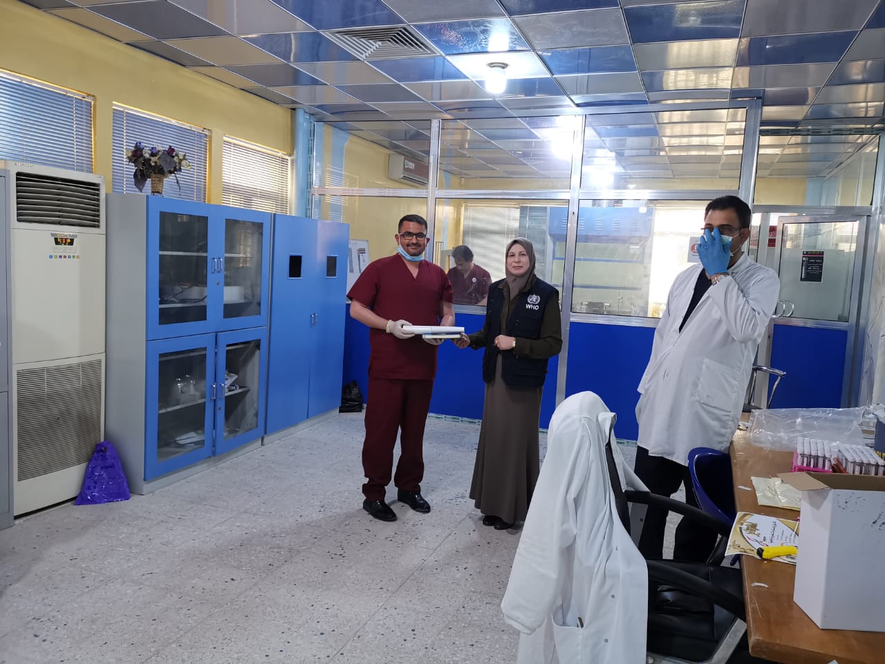 منظمة الصحة العالمية تكرم الفريق البحثي المحضر والمنتج للوسط الزرعي الناقل في جامعة البصرة